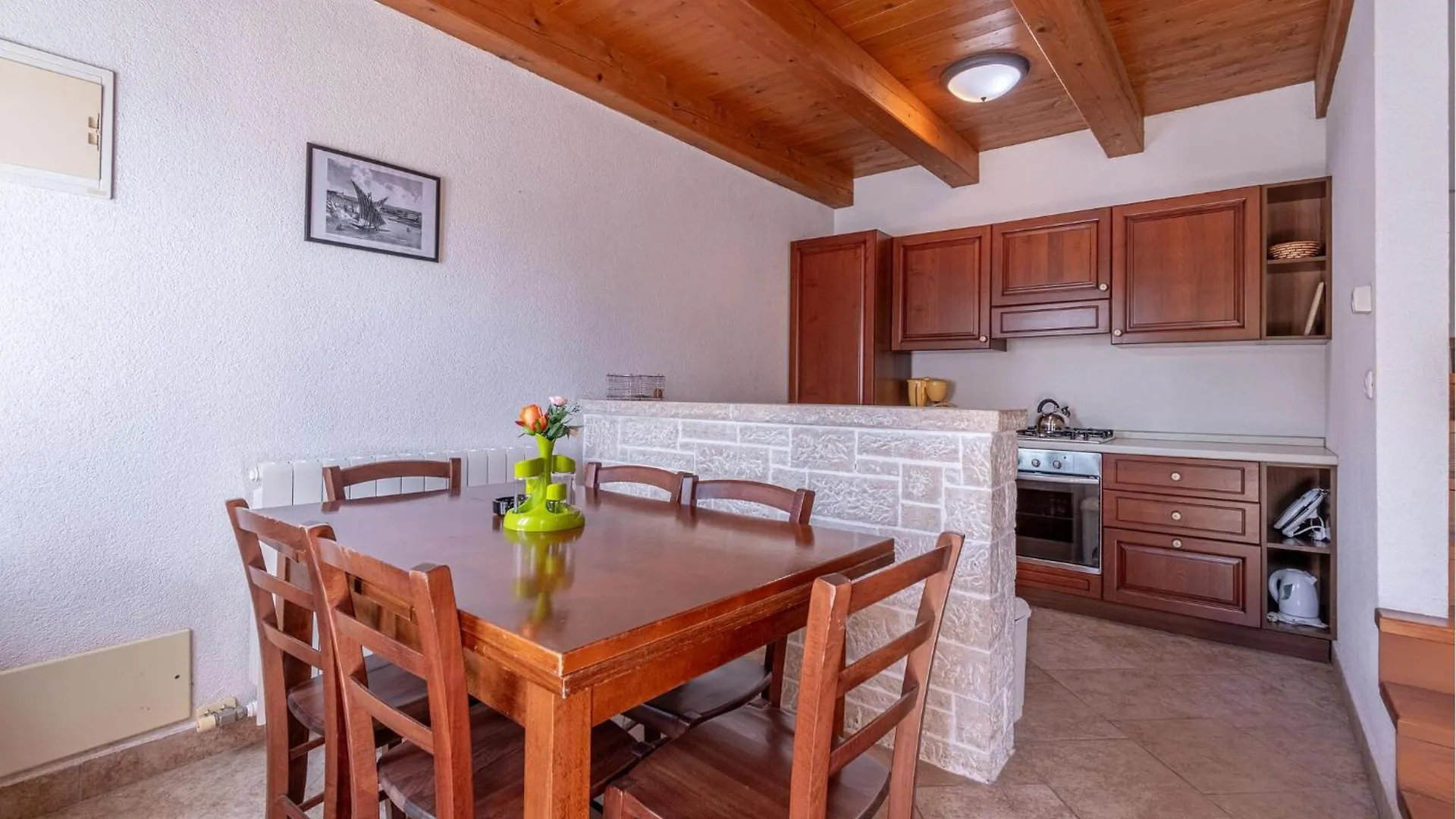 Cozy Apartment In Pazin With Kitchen