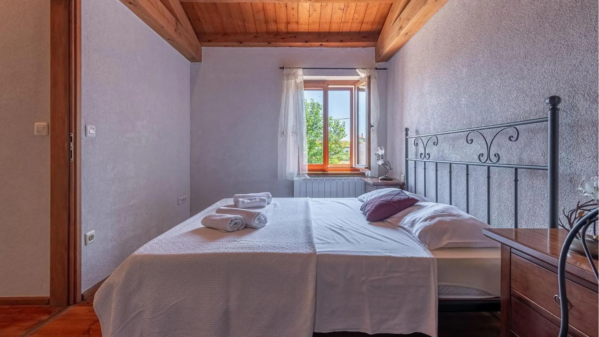 Cozy Apartment In Pazin With Kitchen 0*,  Croatia