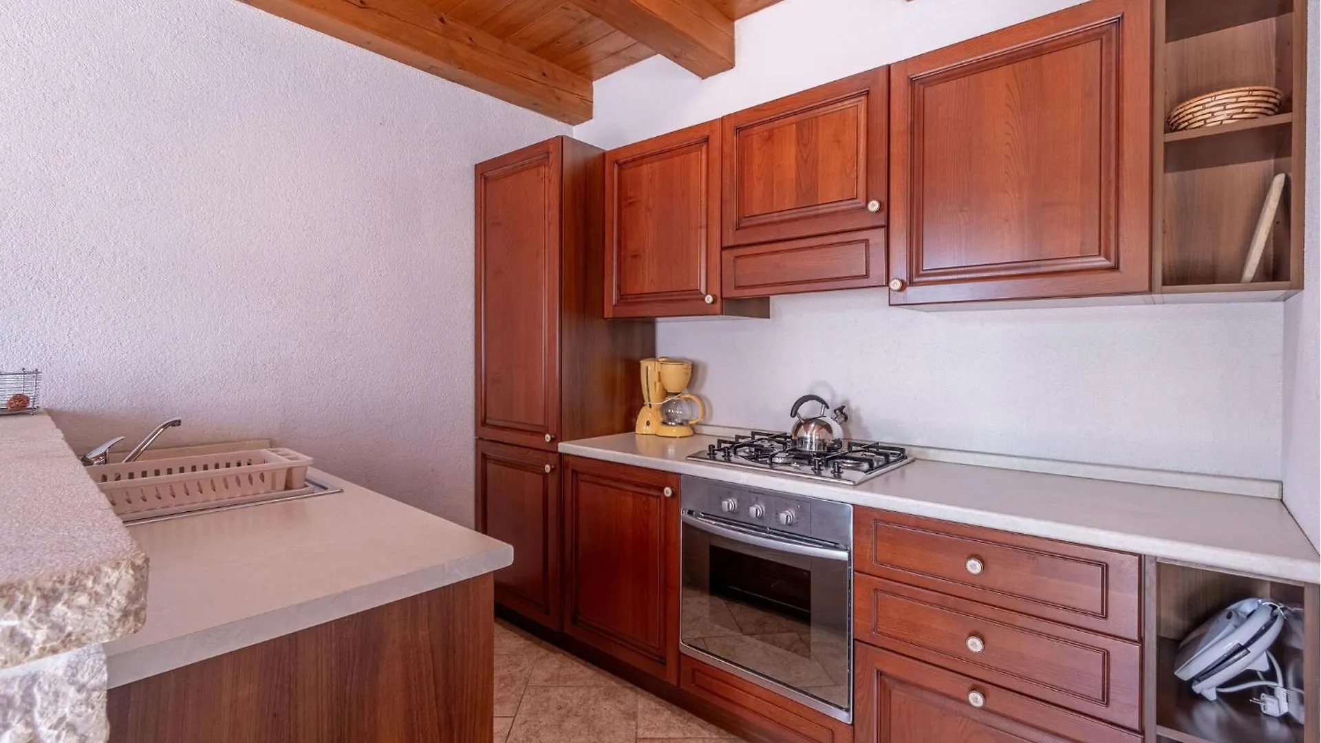 Cozy Apartment In Pazin With Kitchen